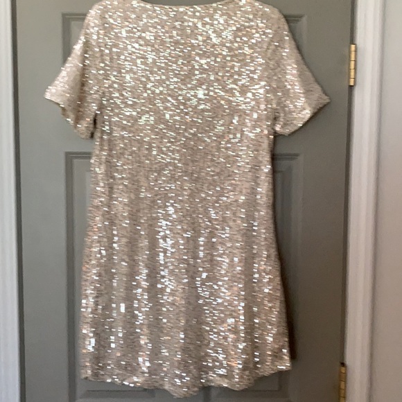 7 For All Mankind Sequin Mini Dress Silver Medium Short Sleeve New Years Eve - Picture 8 of 12